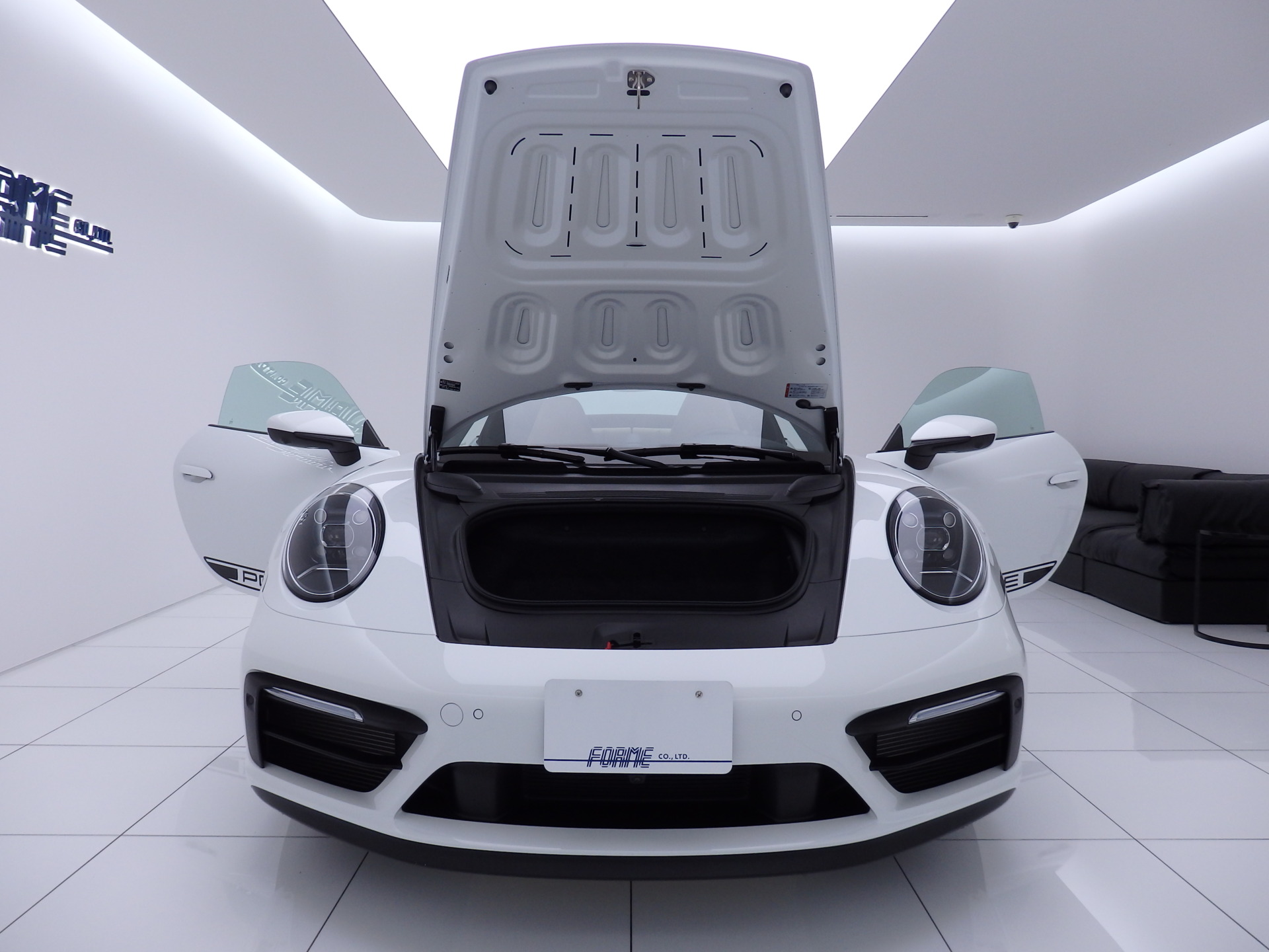 2024 PORSCHE