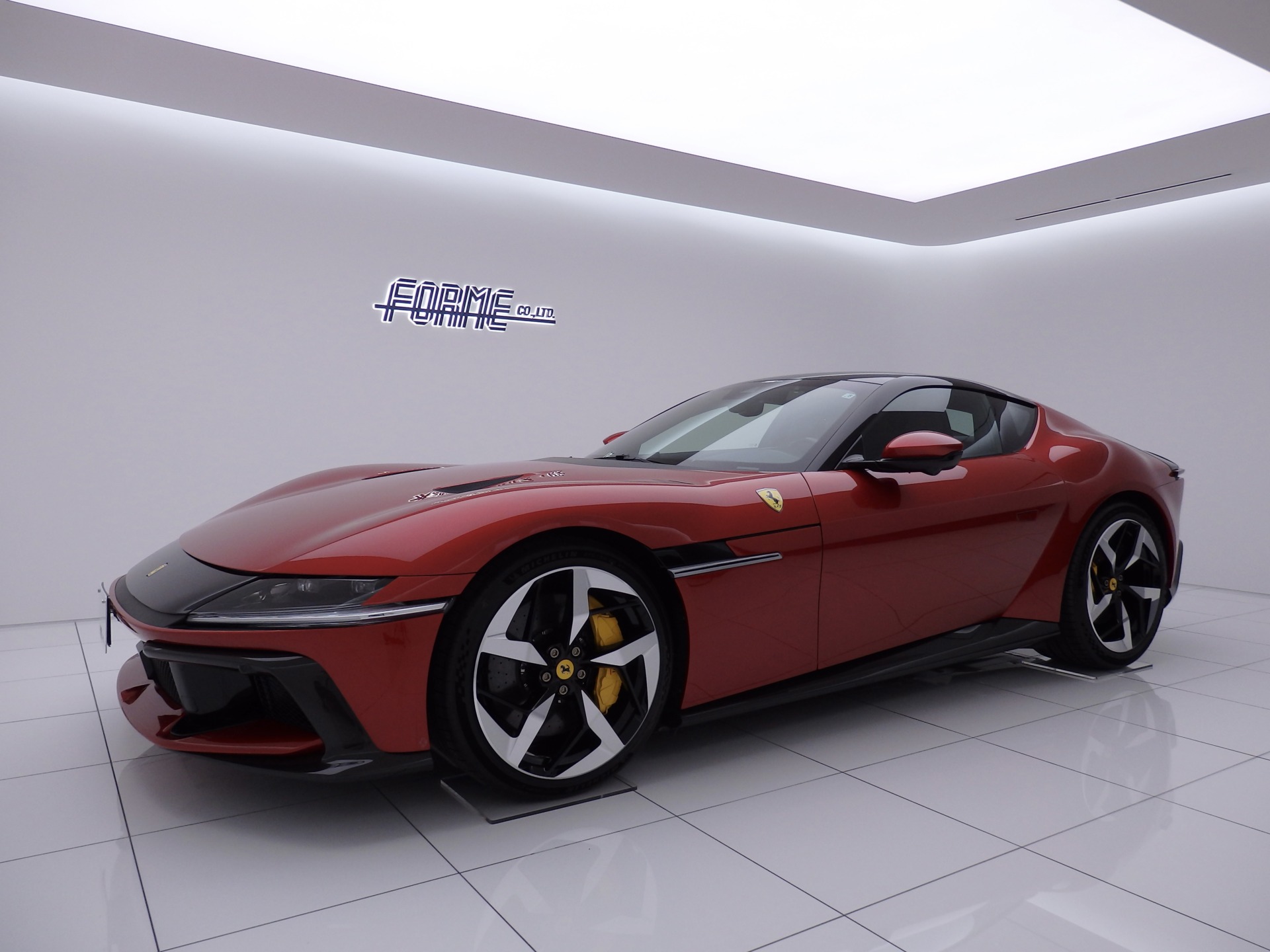 2025 FERRARI