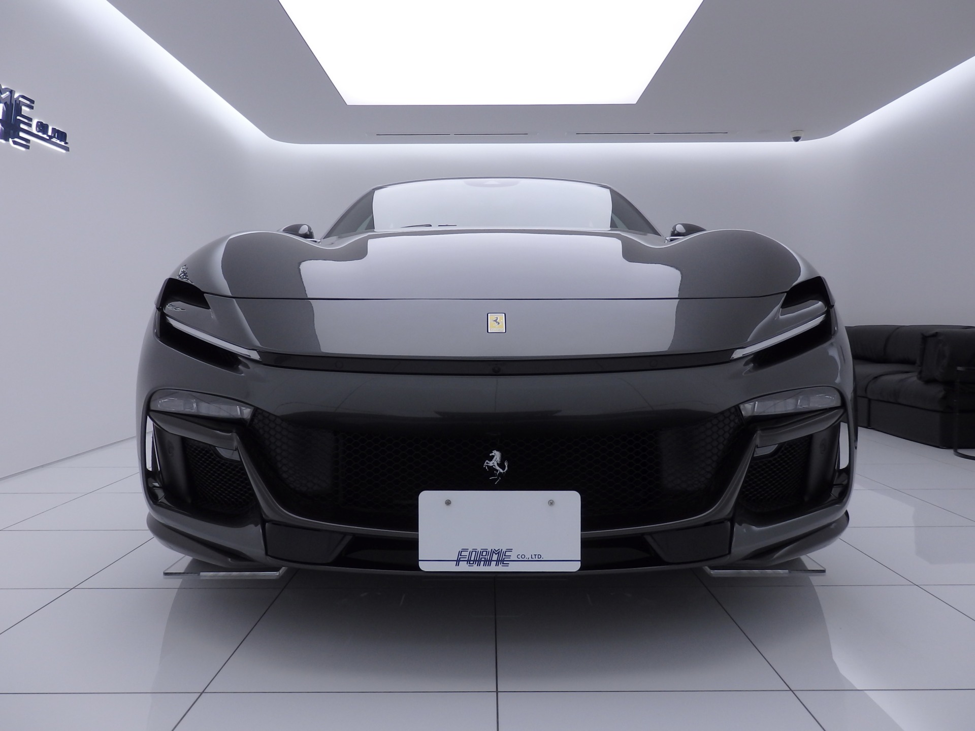 2024y FERRARI