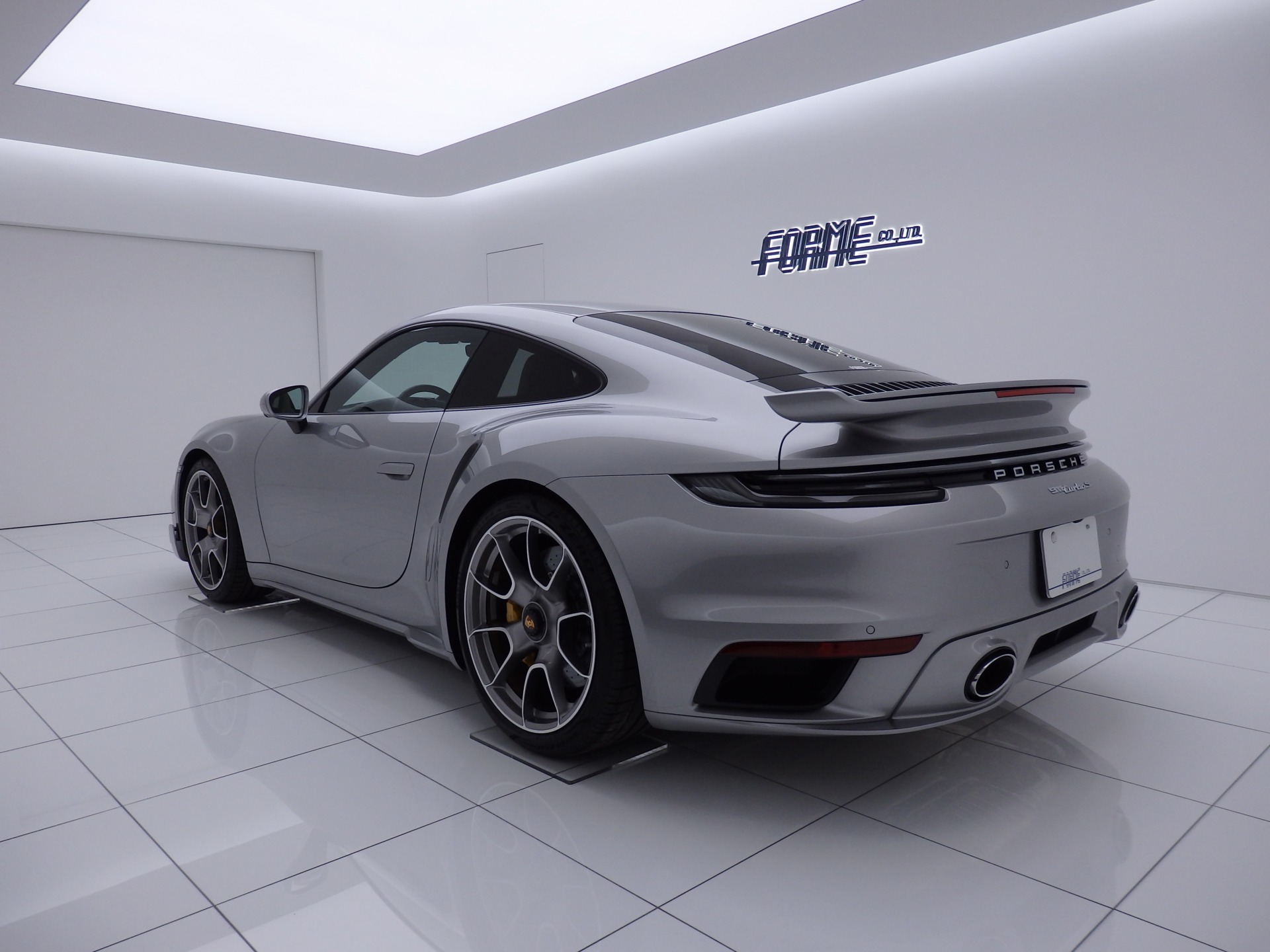 2023 PORSCHE