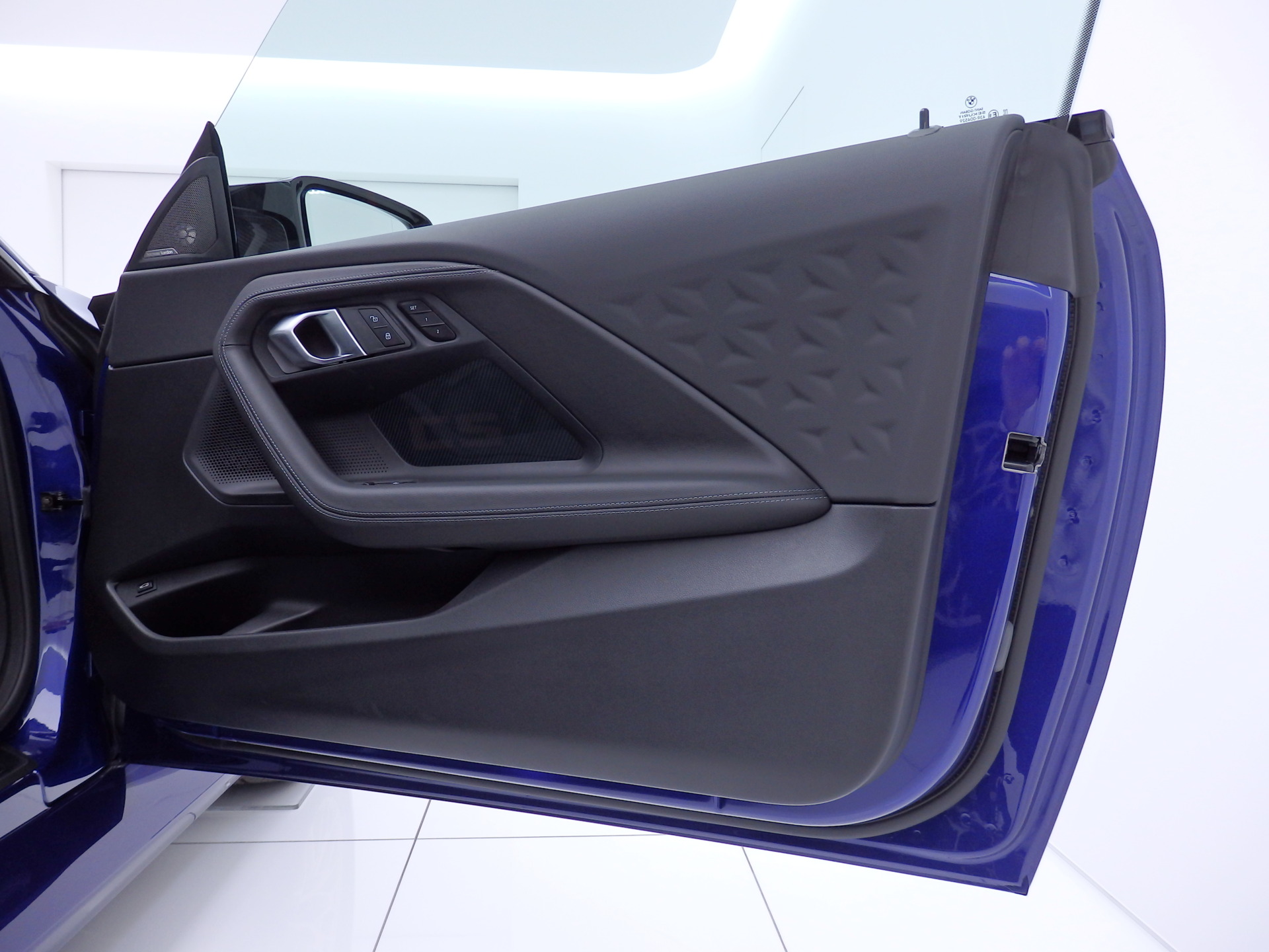 2025 BMW